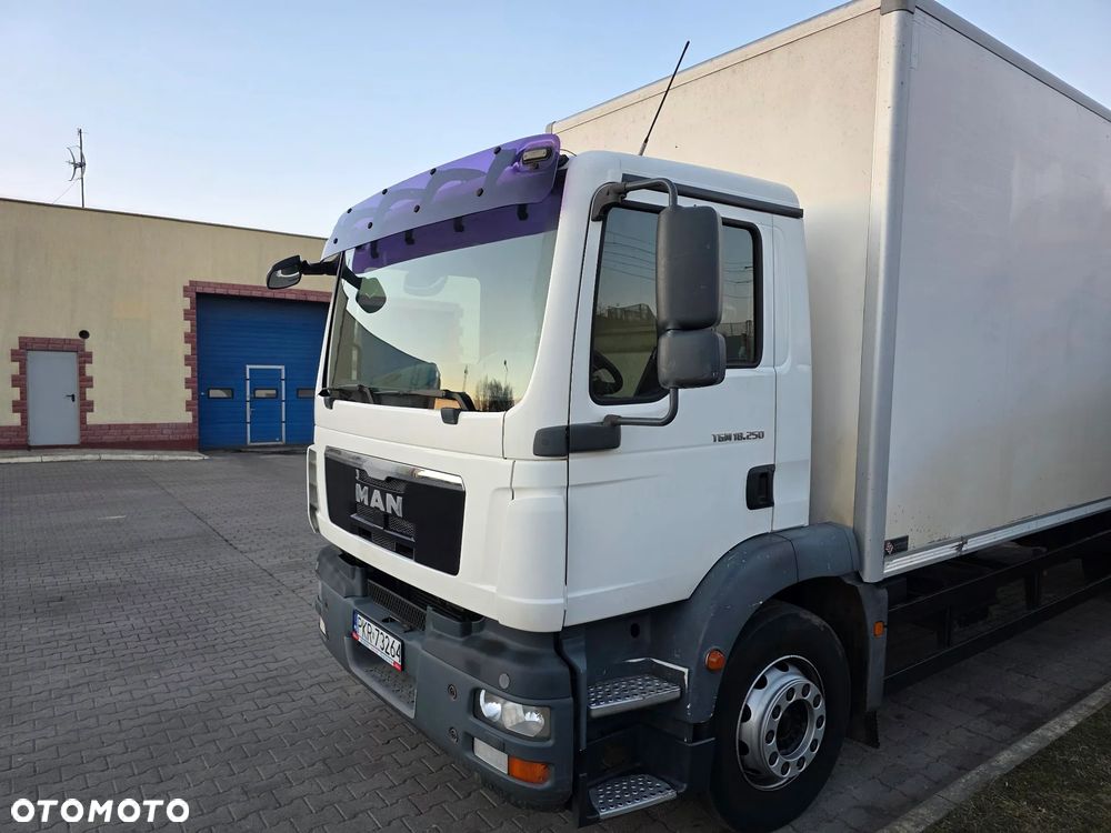 MAN TGM - 1