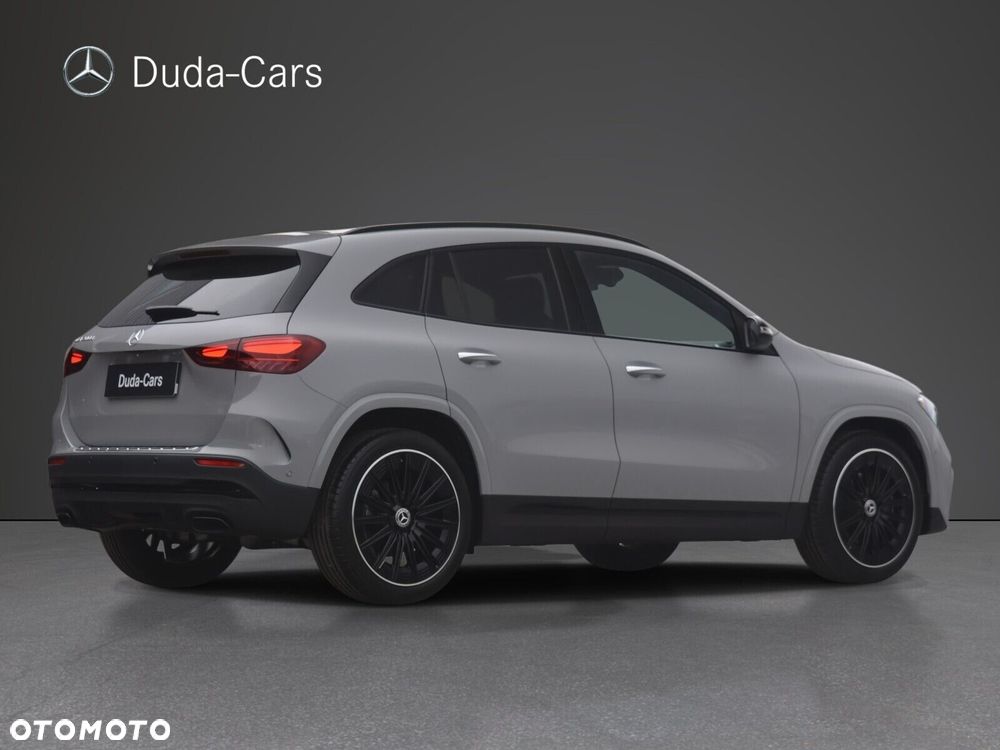 Mercedes-Benz GLA 200 d AMG Line 8G-DCT - 3