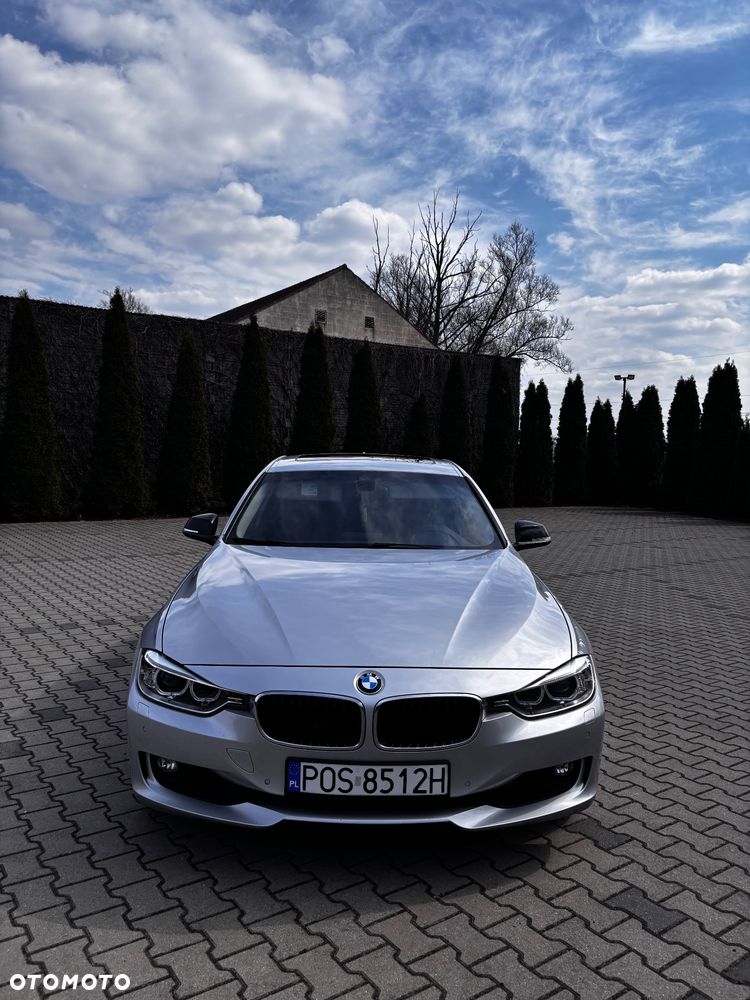 BMW Seria 3 320d DPF Efficient Dynamics Edition - 2