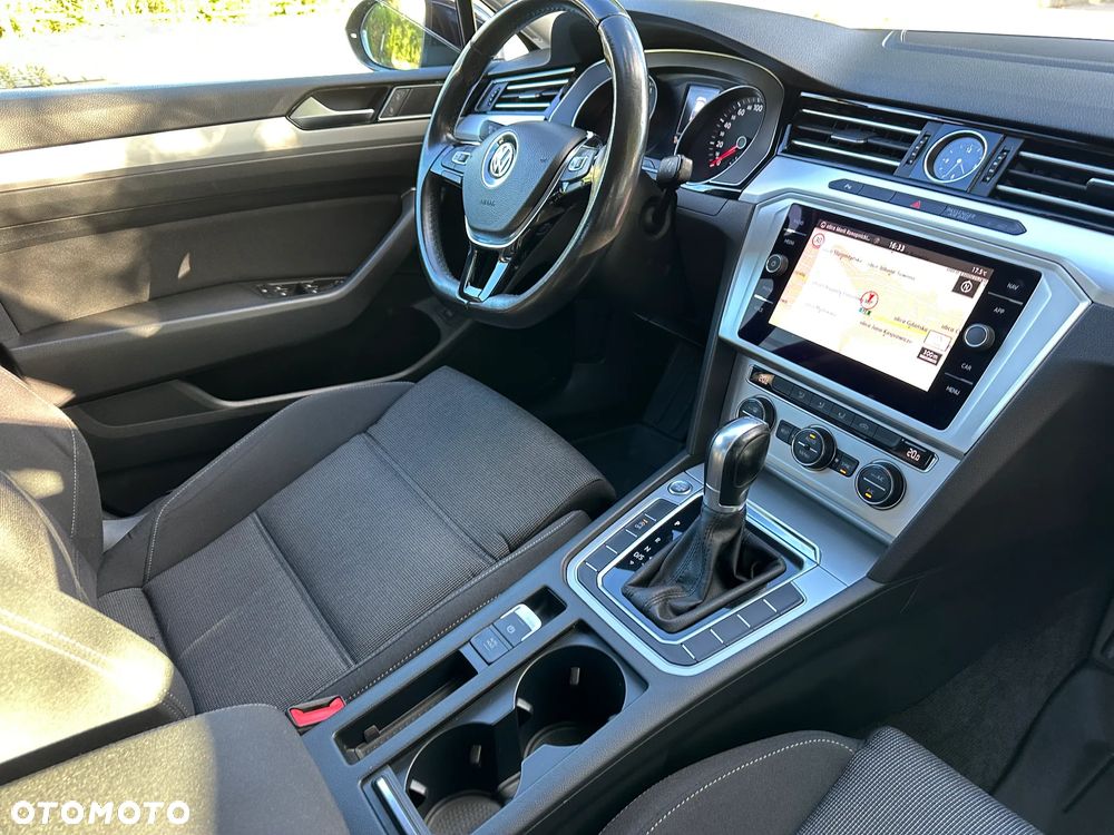 Volkswagen Passat 1.8 TSI BMT Comfortline DSG - 6