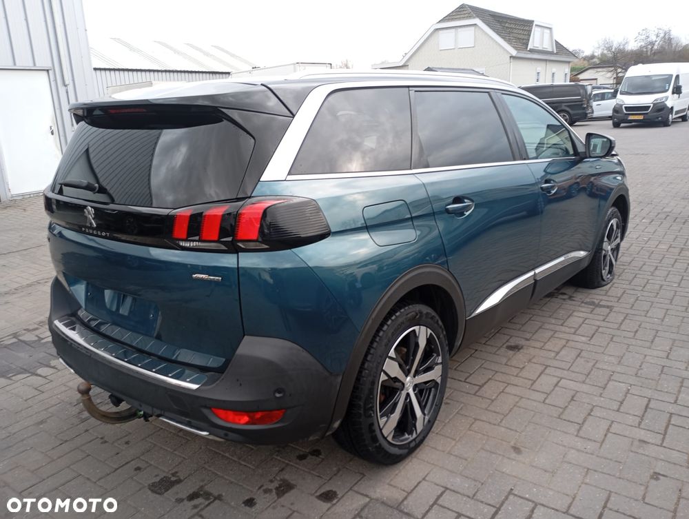 Peugeot 5008 - 4