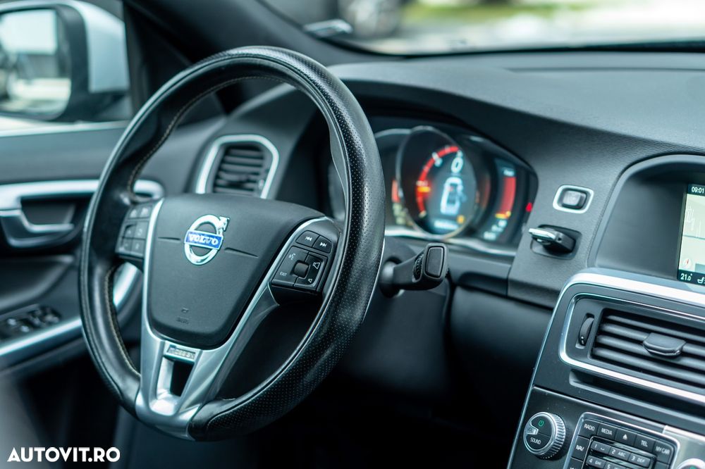 Volvo S60 D4 VEA Start-Stop R-Design - 13