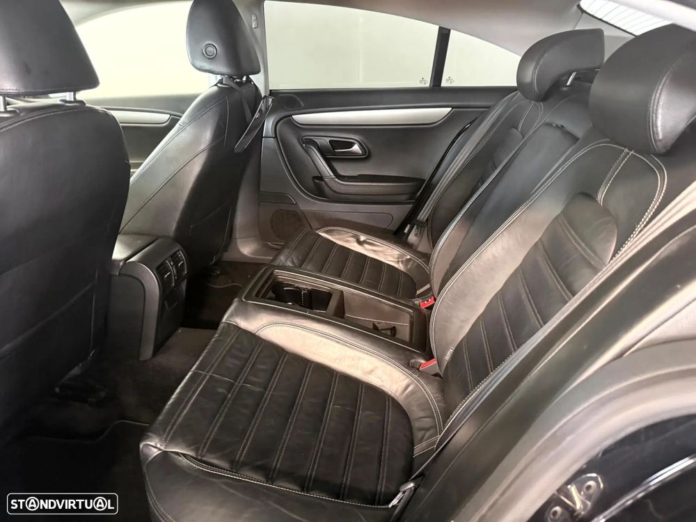 VW Passat CC 2.0 TDi BlueMotion - 12