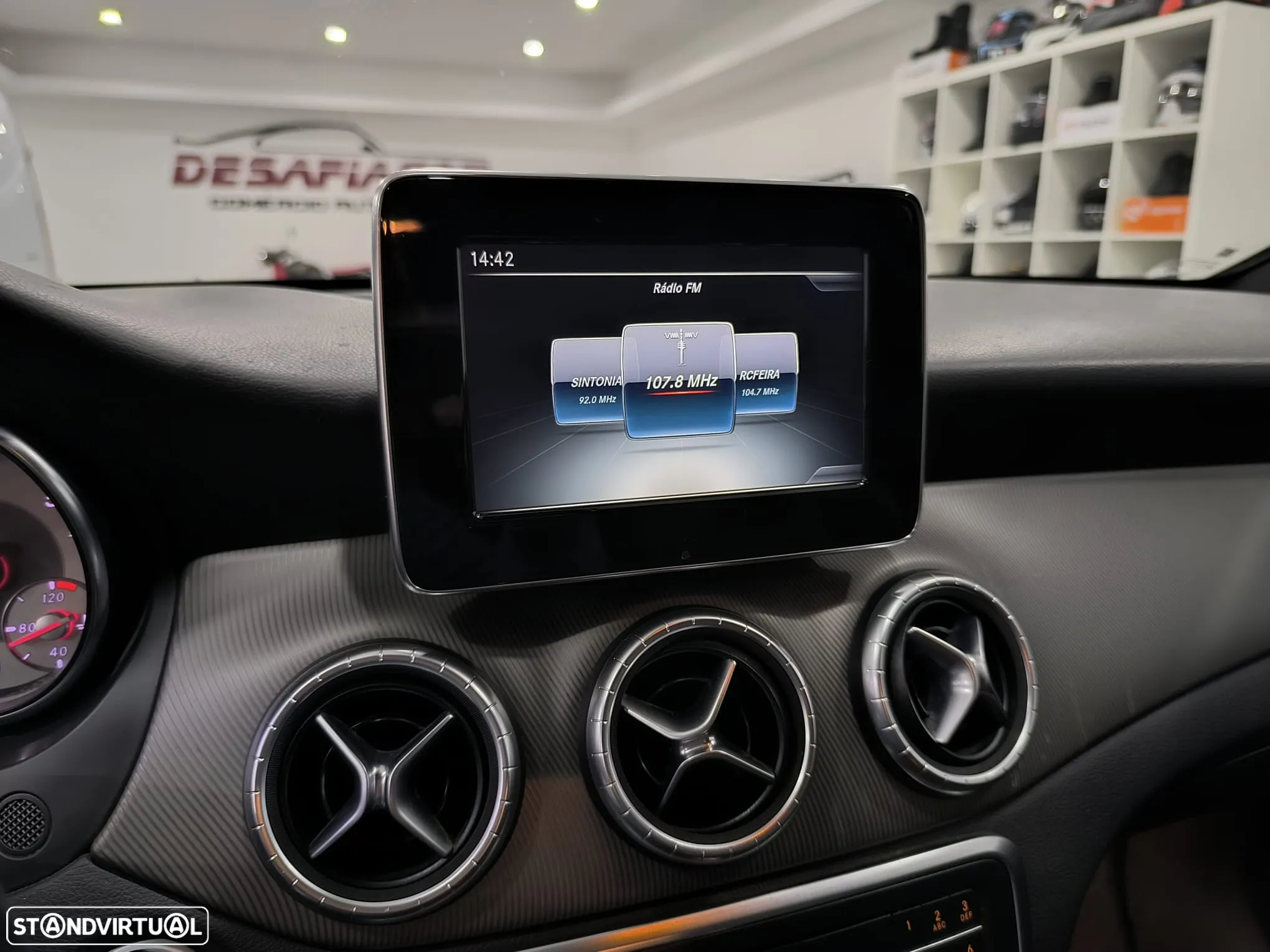 Mercedes-Benz CLA 180 CDi - 38