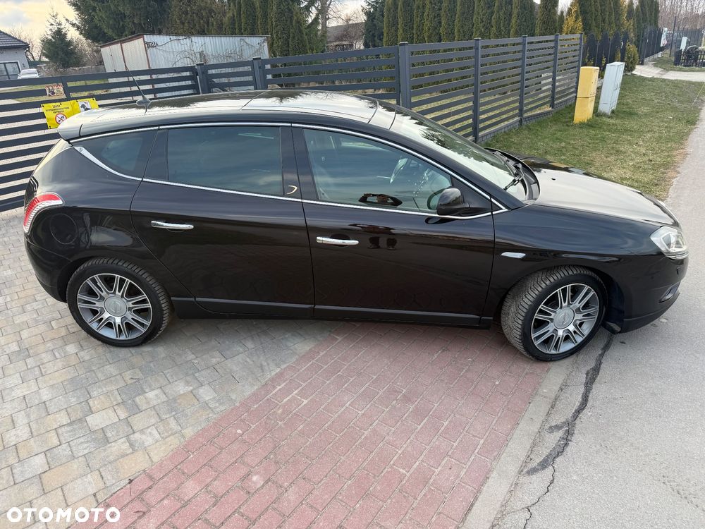Lancia Delta 1.8 Di TurboJet 16v Automatik Platinum - 7