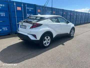 Toyota C-HR - 4