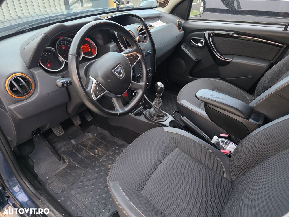 Dacia Duster 1.5 dCi 4x4 Laureate - 9