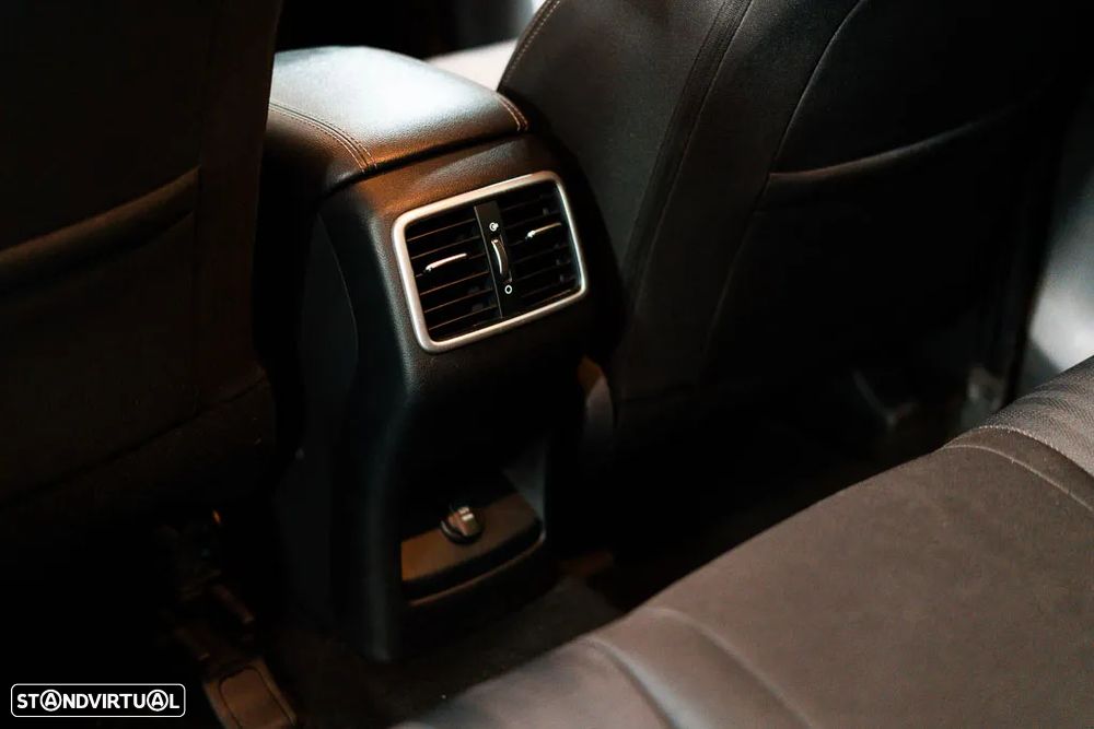 Kia Sportage 1.6 CRDI ISG SX - 39