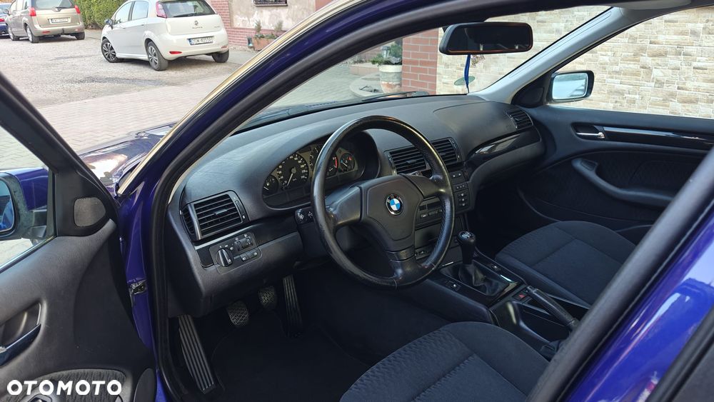 BMW Seria 3 318 Ci Edition Lifestyle - 13