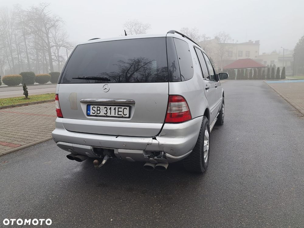 Mercedes-Benz ML - 13