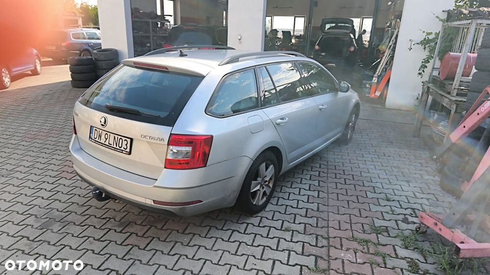Skoda Octavia 1.6 TDI Ambition - 3