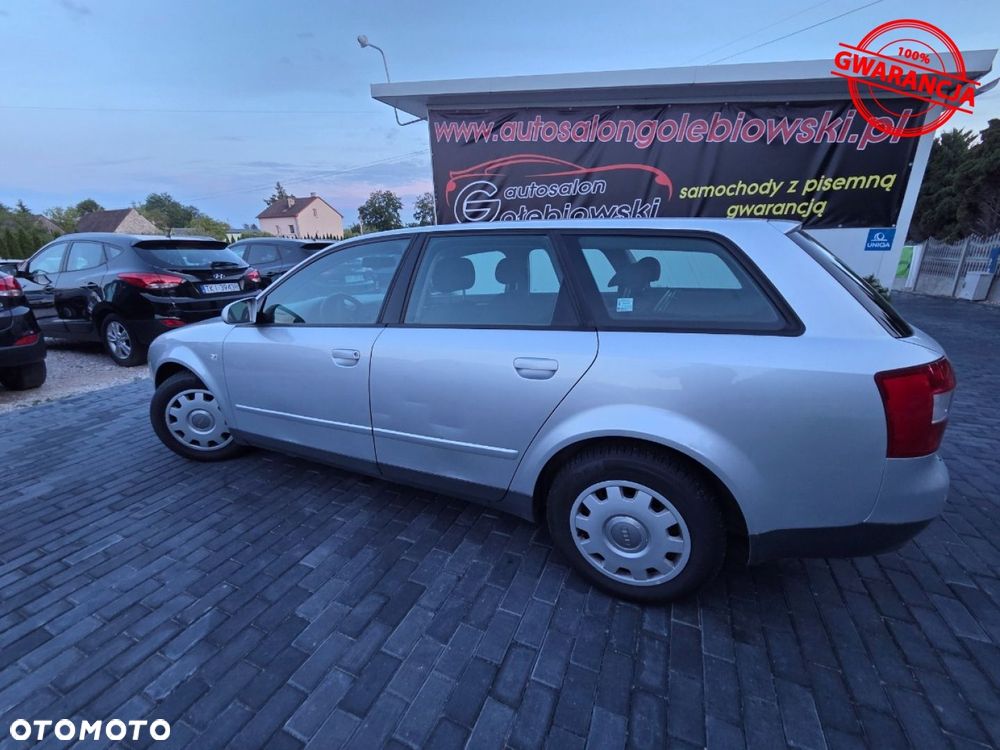 Audi A4 Avant - 4