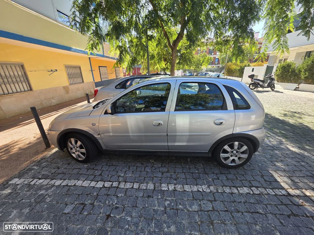 Opel Corsa - 1