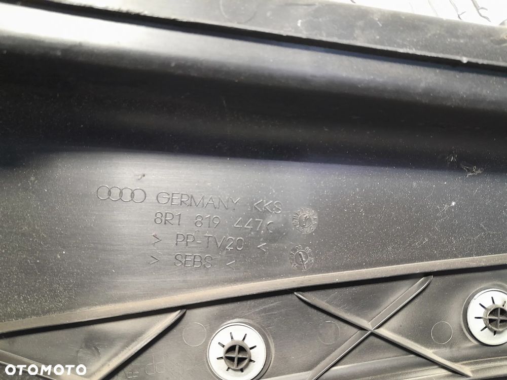 AUDI Q5 PODSZYBIE PLASTIKOWE 8R1819447C - 8