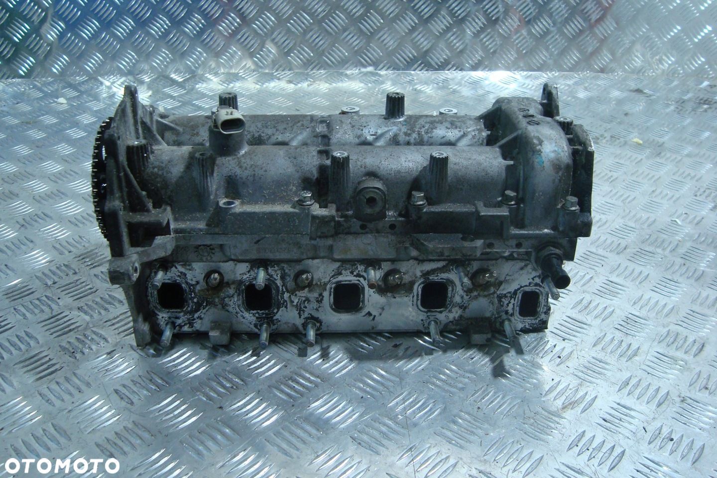 GŁOWICA WAŁKI POKRYWA ZAWORÓW 1,3 DDIS SUZUKI SWIFT MK7 10-17 - 1