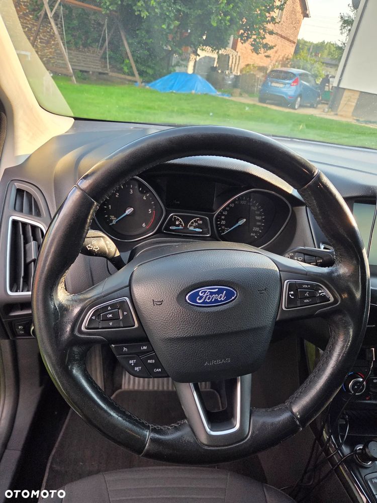 Ford Focus 1.5 TDCi Titanium - 6