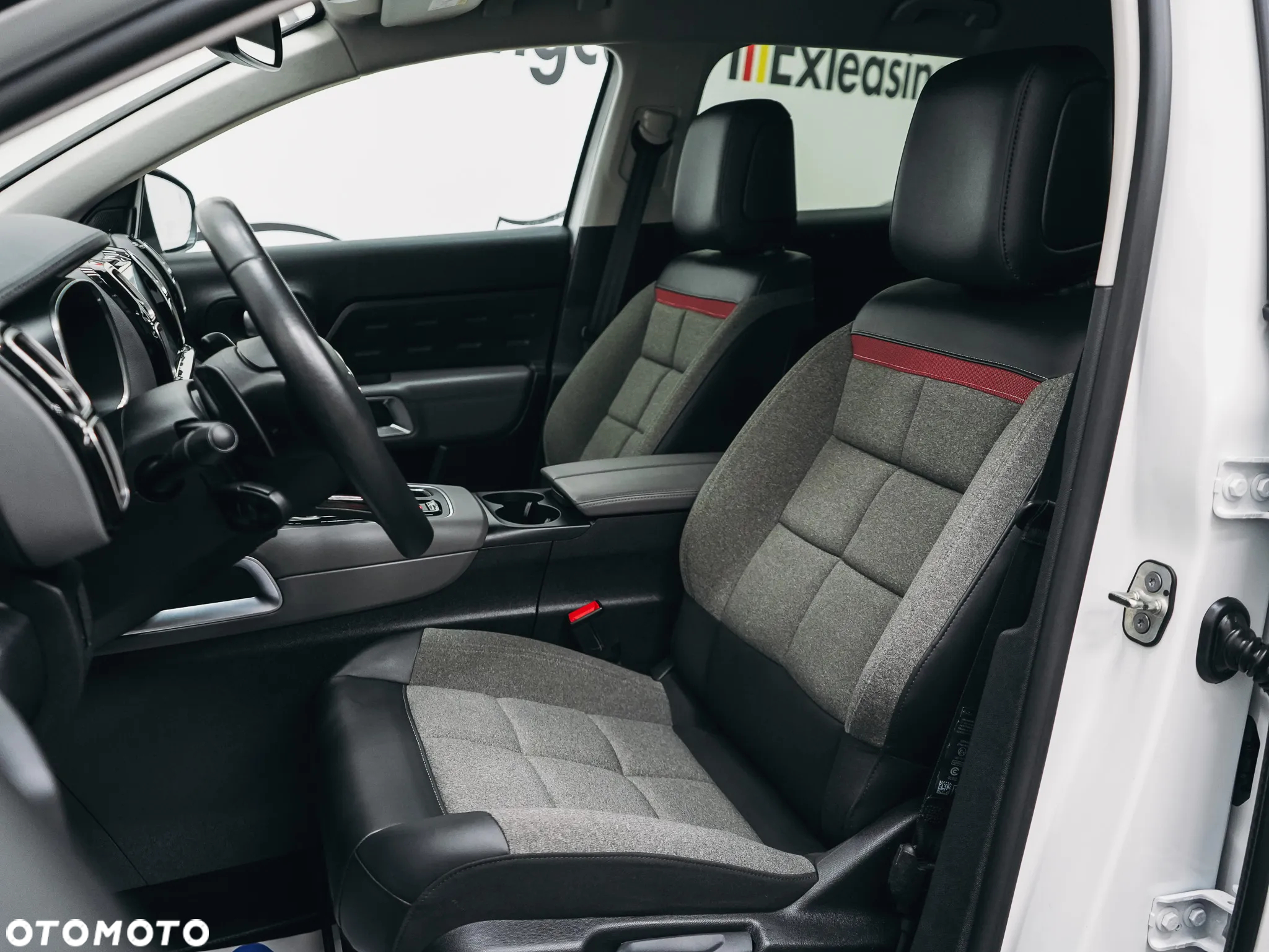 Citroën C5 Aircross 1.5 BlueHDi Feel EAT8 - 17