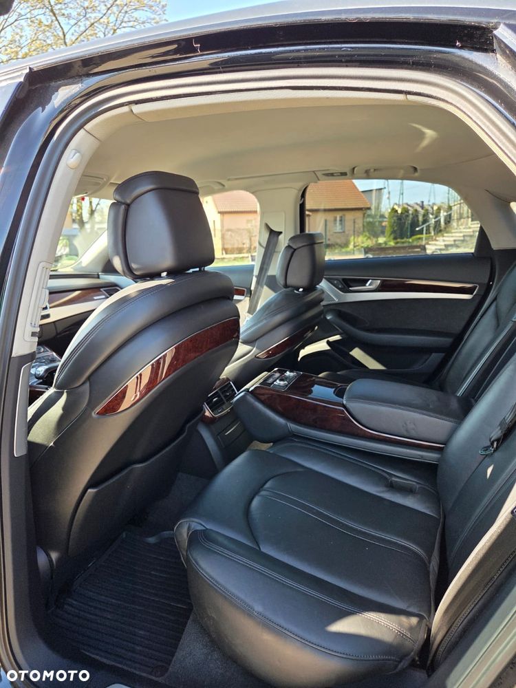 Audi A8 - 5