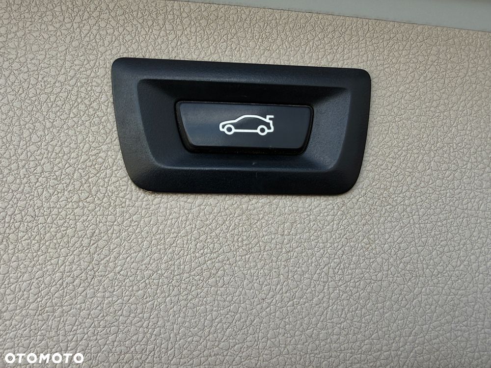 BMW Seria 3 318d Modern Line - 11