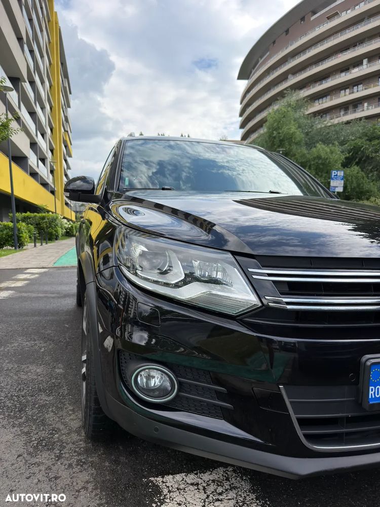 Volkswagen Tiguan 2.0 TDI DPF 4Motion BlueMotion Technology DSG Exclusive - 2