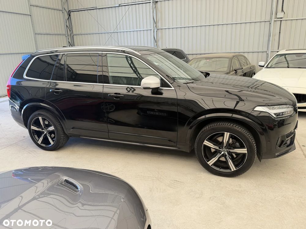 Volvo XC 90 D5 SCR AWD R-Design - 2