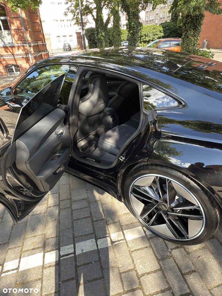 Audi e-tron GT - 5