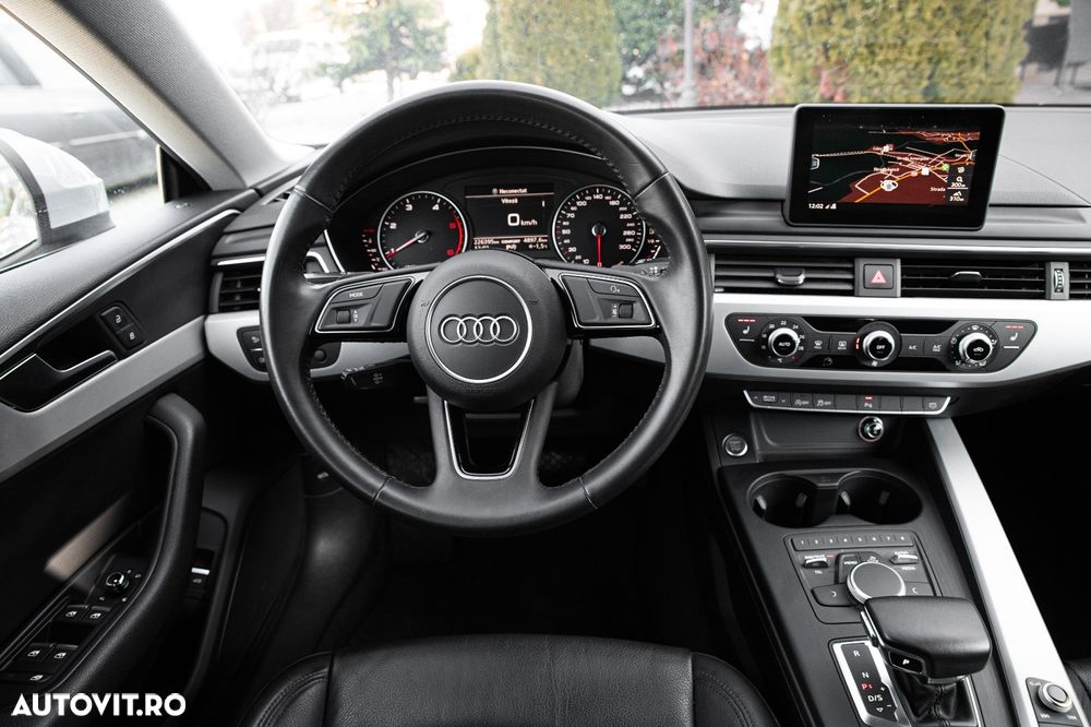 Audi A5 Coupé ack 2.0 TDI Multitronic - 13