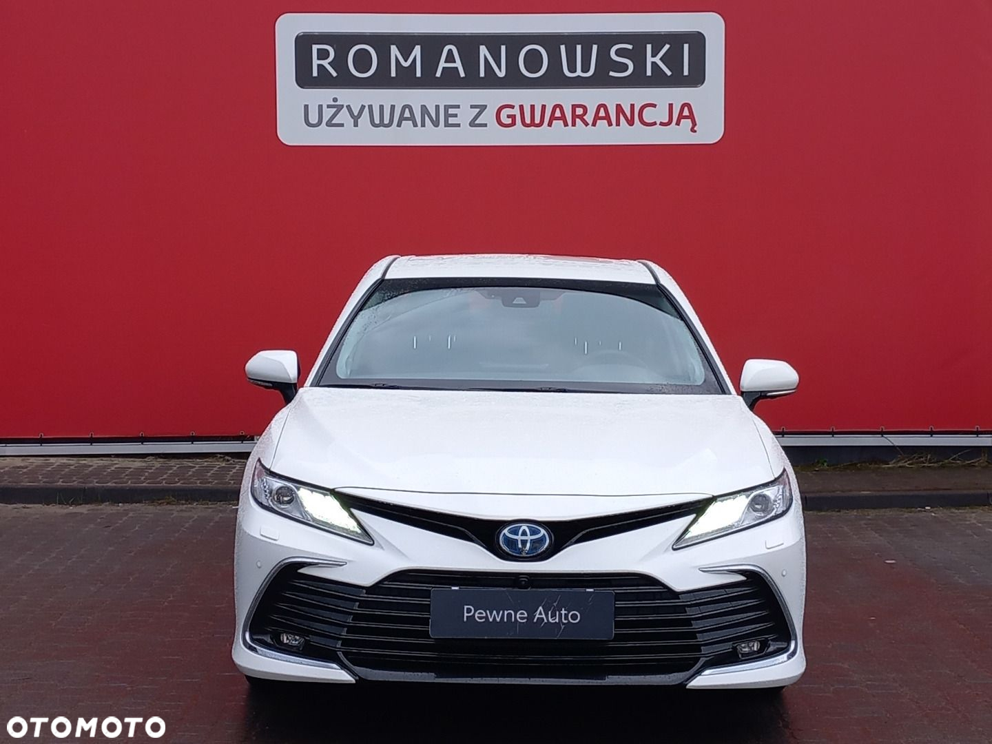 Toyota Camry - 2