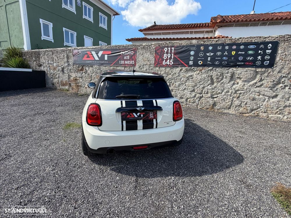 MINI 3 Portas One D - 9