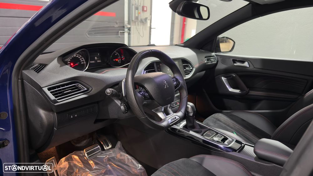 Peugeot 308 SW BlueHDi 180 EAT6 GT - 16