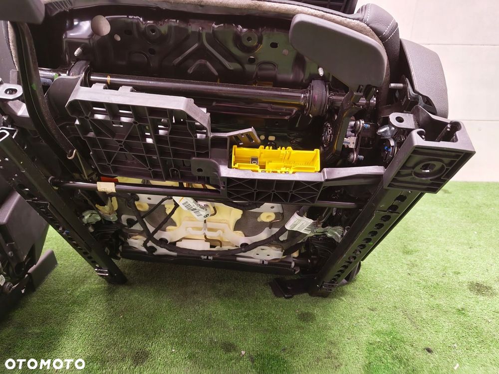 BMW X3 G01 ŚRODEK TAPICERKA FOTELE TUNEL KANAPA BOCZKI SKÓRA - 6