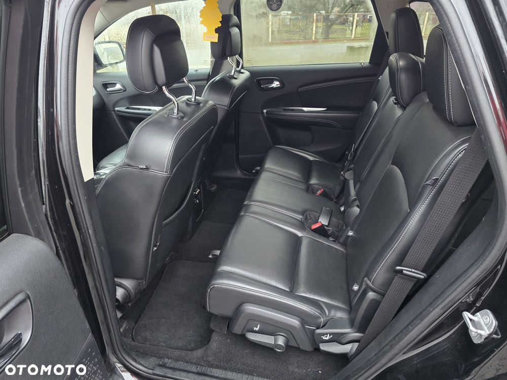 Fiat Freemont 2.0 Multijet 16V DPF Automatik Allrad Lounge - 16