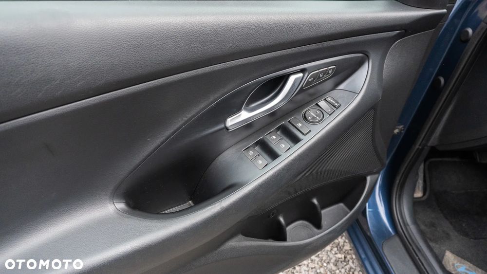 Hyundai i30 1.4 T-GDI DCT Premium - 15