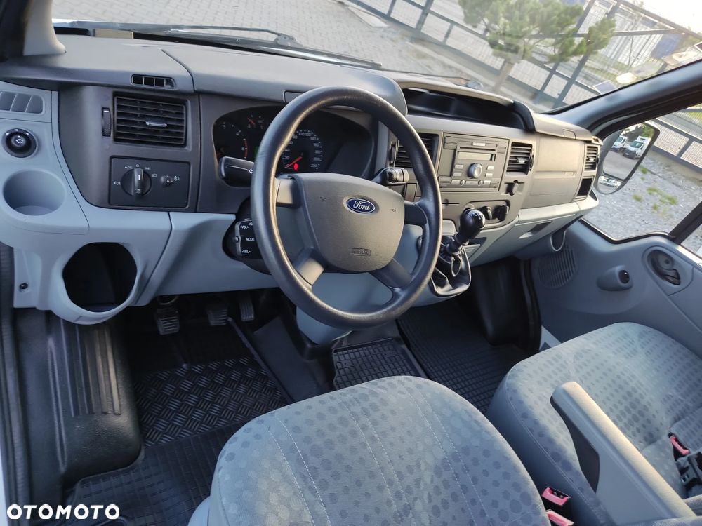 Ford Transit - 35