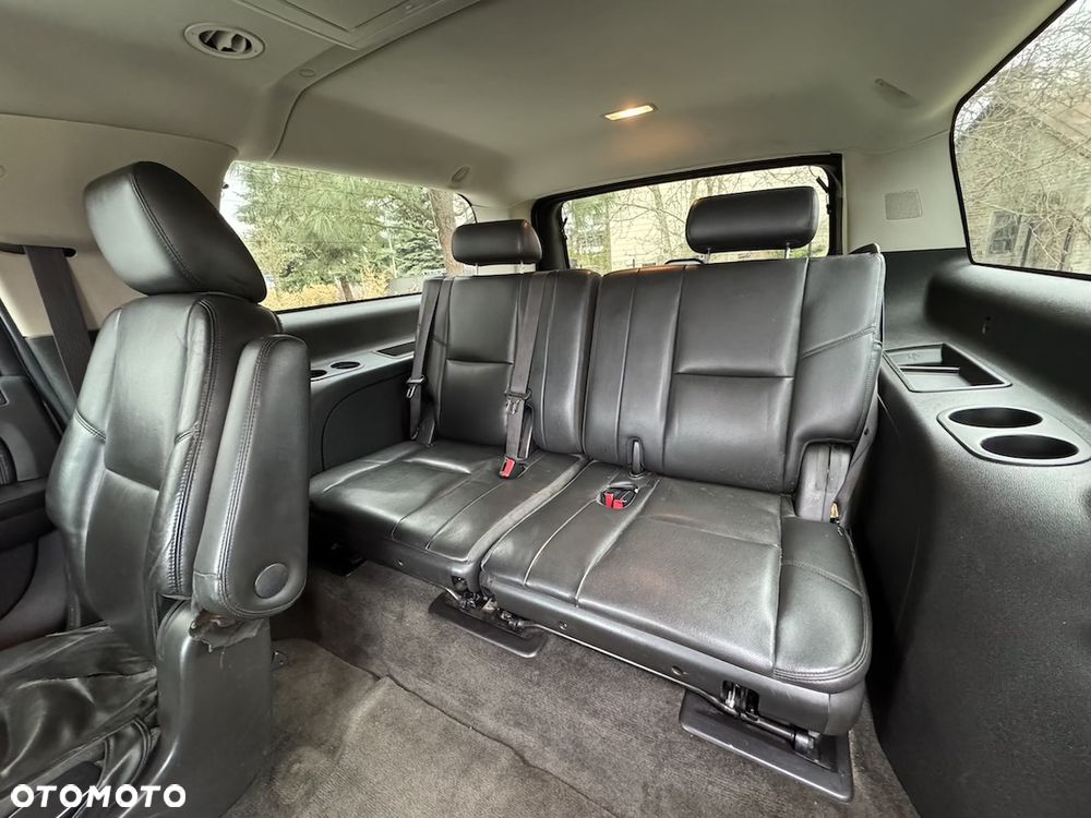 Cadillac Escalade - 15