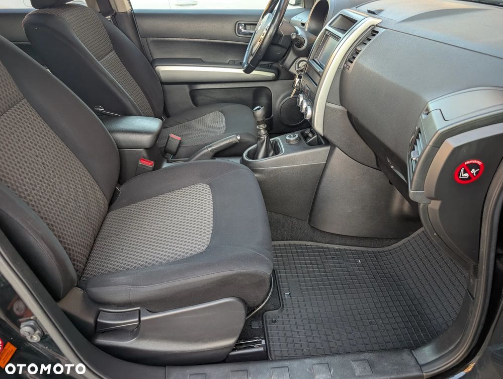 Nissan X-Trail 2.0 XE - 22