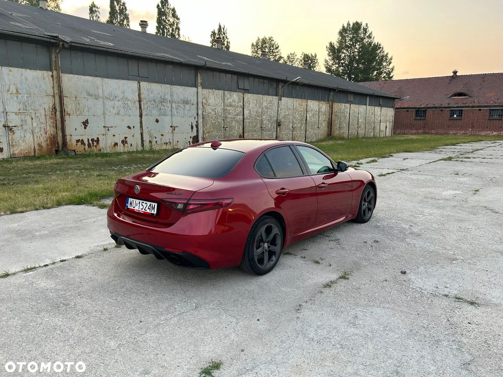 Alfa Romeo Giulia 2.0 Turbo Veloce Q4 - 6