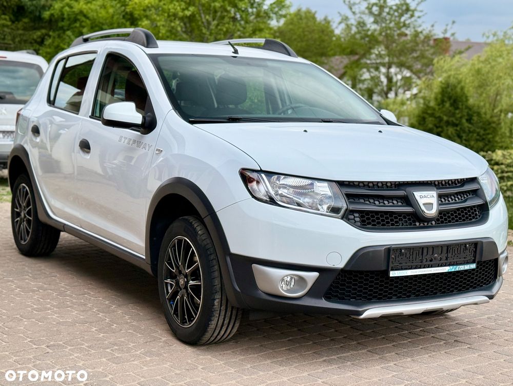 Dacia Sandero TCe 90 S&S Laureate - 1