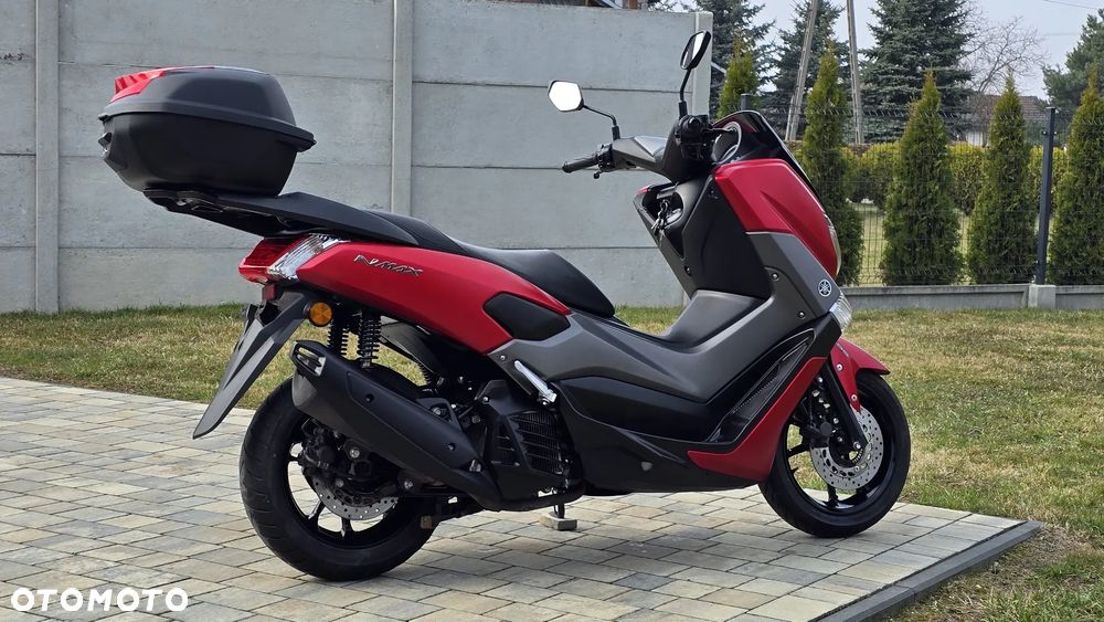 Yamaha NMAX - 8