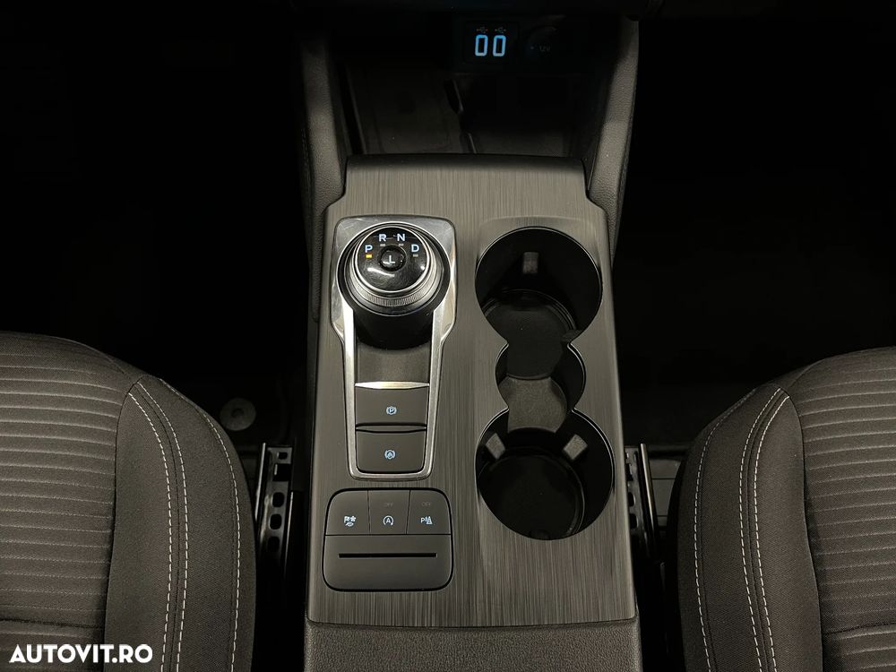 Ford Kuga 1.5 EcoBlue A8 FWD Titanium - 21