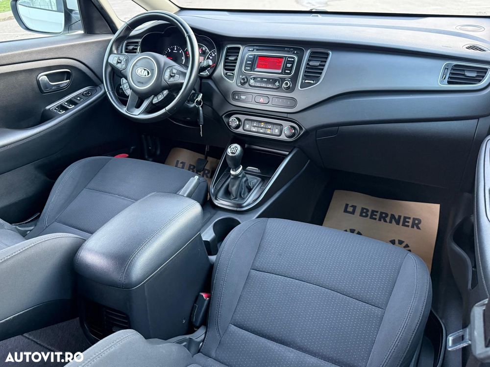 Kia Carens 1.7 CRDi Vision - 8