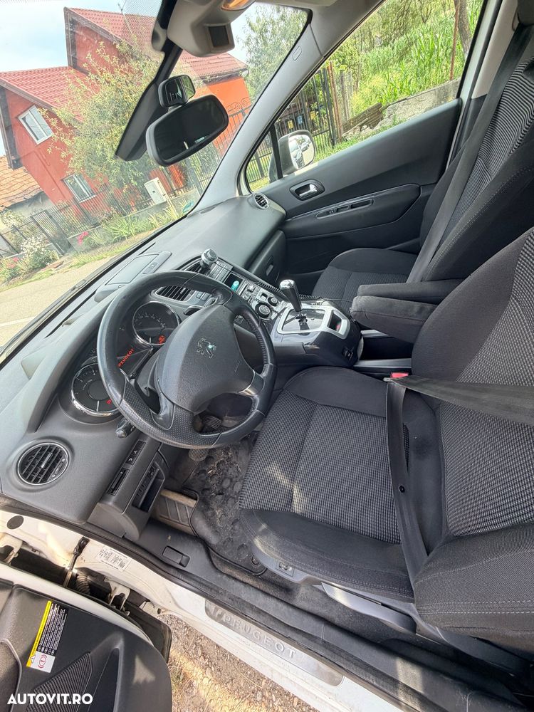 Peugeot 5008 - 4