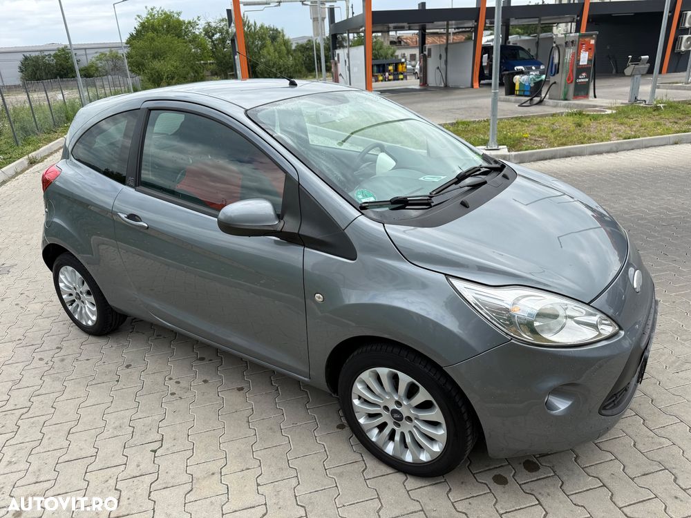 Ford Ka 1.2i Titanium - 3