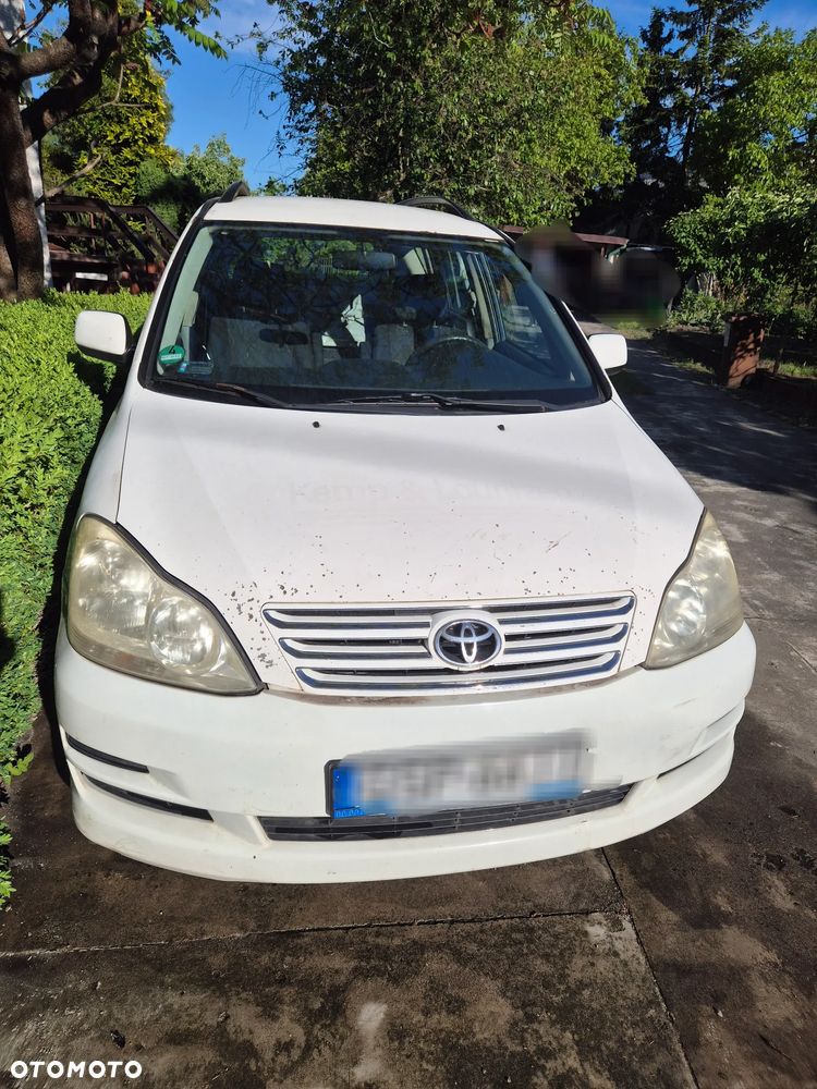 Toyota Avensis Verso 2.0 D-4D Sol - 3