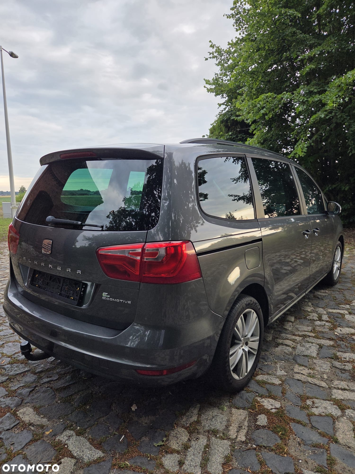 Seat Alhambra 2.0 TDI Ecomotive Style - 34
