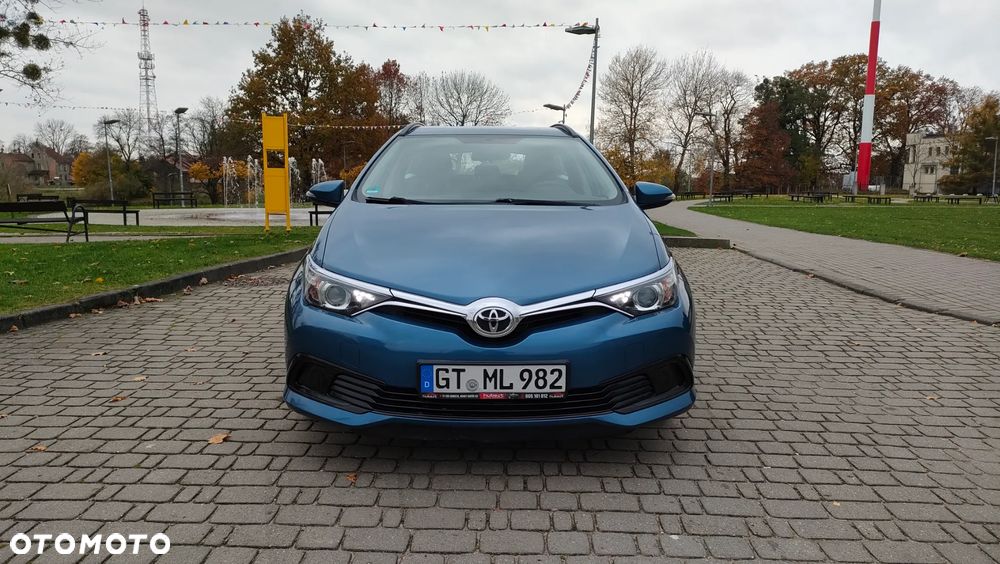 Toyota Auris 1.33 Dual-VVT-i Comfort - 2