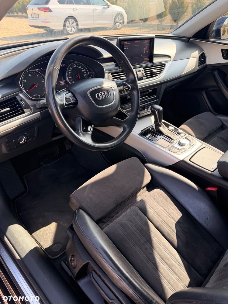 Audi A6 Avant 2.0 TDI Ultra S tronic - 12