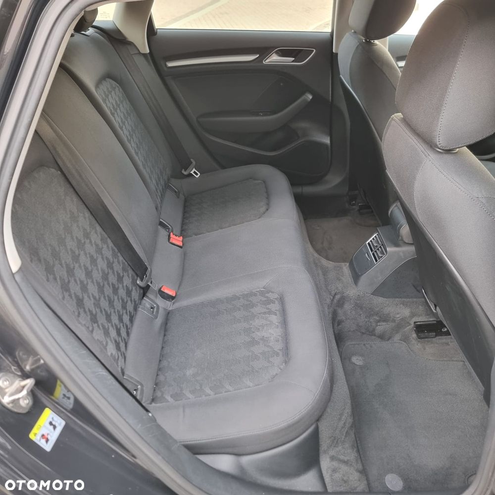 Audi A3 Sportback - 35
