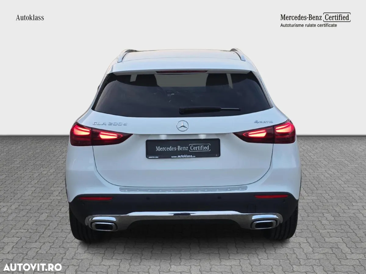 Mercedes-Benz GLA 200 d 4MATIC Aut. - 5