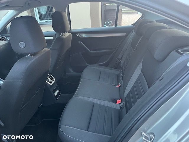 Skoda Octavia 1.5 TSI ACT DSG Style - 20